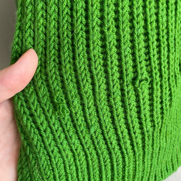 NWOT Club Monaco Thick Green Oversized Crewneck Acrylic & Wool Sweater - Picture 13 of 13